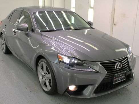 Used 2014 Lexus IS 350 image 11