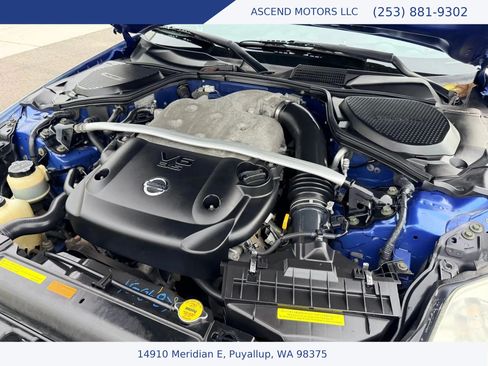 Used 2005 Nissan 350Z Enthusiast RWD image 15