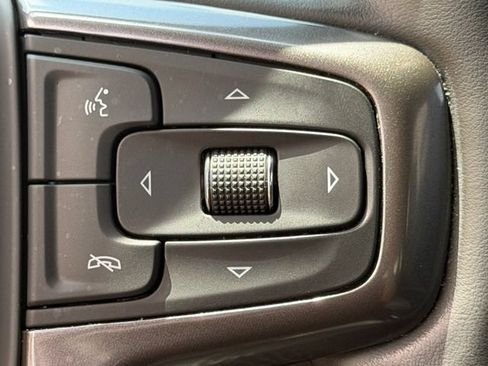 Used 2023 Chevrolet Silverado 1500 ZR2 w/ Technology Package AWD/4WD image 27