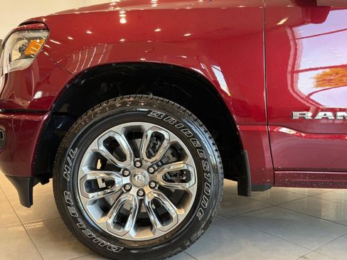 Used 2024 RAM 1500 Laramie AWD/4WD image 10