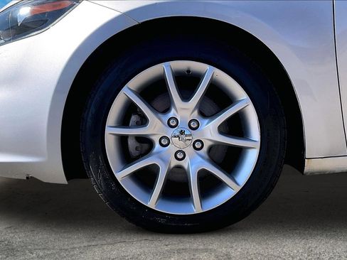 Used 2013 Dodge Dart SXT image 8