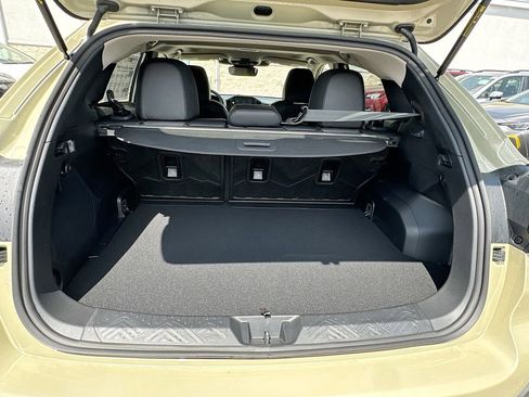 New 2026 Subaru Crosstrek 2.5i Limited image 32