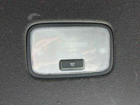 Used 2025 Hyundai Elantra Sport image 15