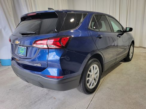 Certified 2022 Chevrolet Equinox LS w/ LS Convenience Package image 5