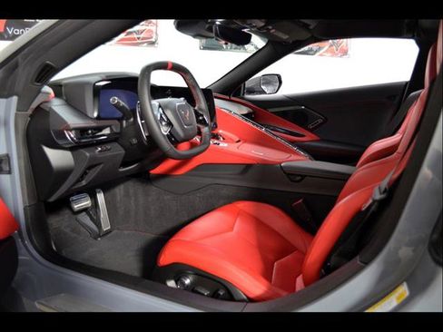 Used 2024 Chevrolet Corvette Stingray Preferred Cpe w/ Stealth Interior Trim Package image 10
