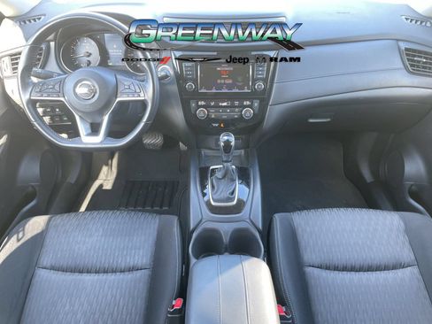 Used 2020 Nissan Rogue SV AWD/4WD image 12