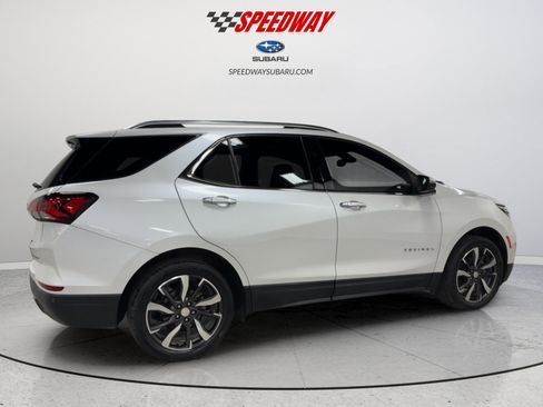 Used 2022 Chevrolet Equinox Premier image 10