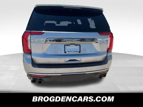 Used 2024 GMC Yukon XL Denali Ultimate AWD/4WD image 7