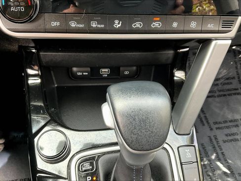 Used 2022 Kia Seltos S AWD/4WD image 15