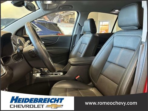 Used 2024 Chevrolet Equinox Premier image 13