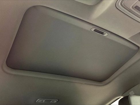 Used 2020 Chevrolet Silverado 1500 LTZ w/ LTZ Premium Package AWD/4WD image 22