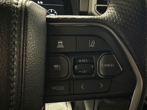 Used 2025 Toyota Tundra Limited AWD/4WD image 20
