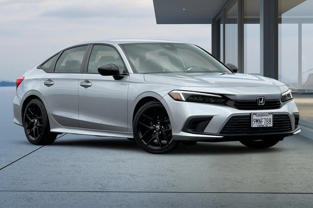 Used 2024 Honda Civic Sport image 2
