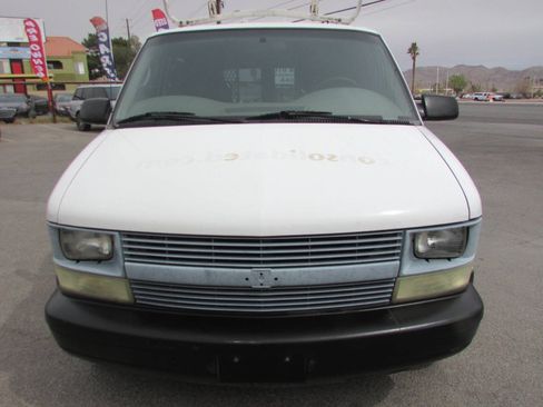 Used 2004 Chevrolet Astro RWD image 7