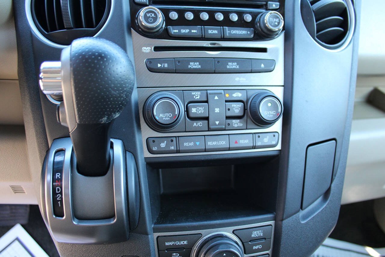 Used 2014 Honda Pilot Touring image 24