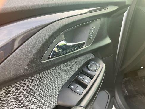 Used 2023 Chevrolet TrailBlazer LT AWD/4WD image 9