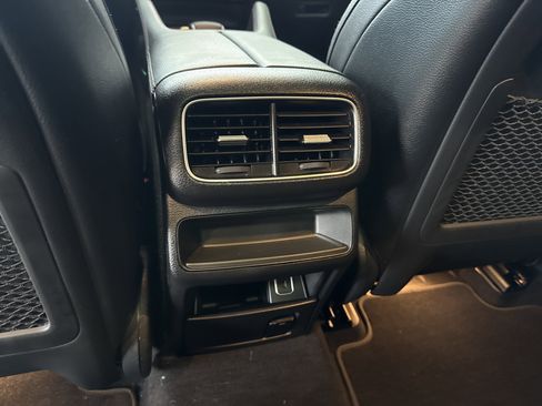 Used 2023 Mercedes-Benz GLE 350 image 22