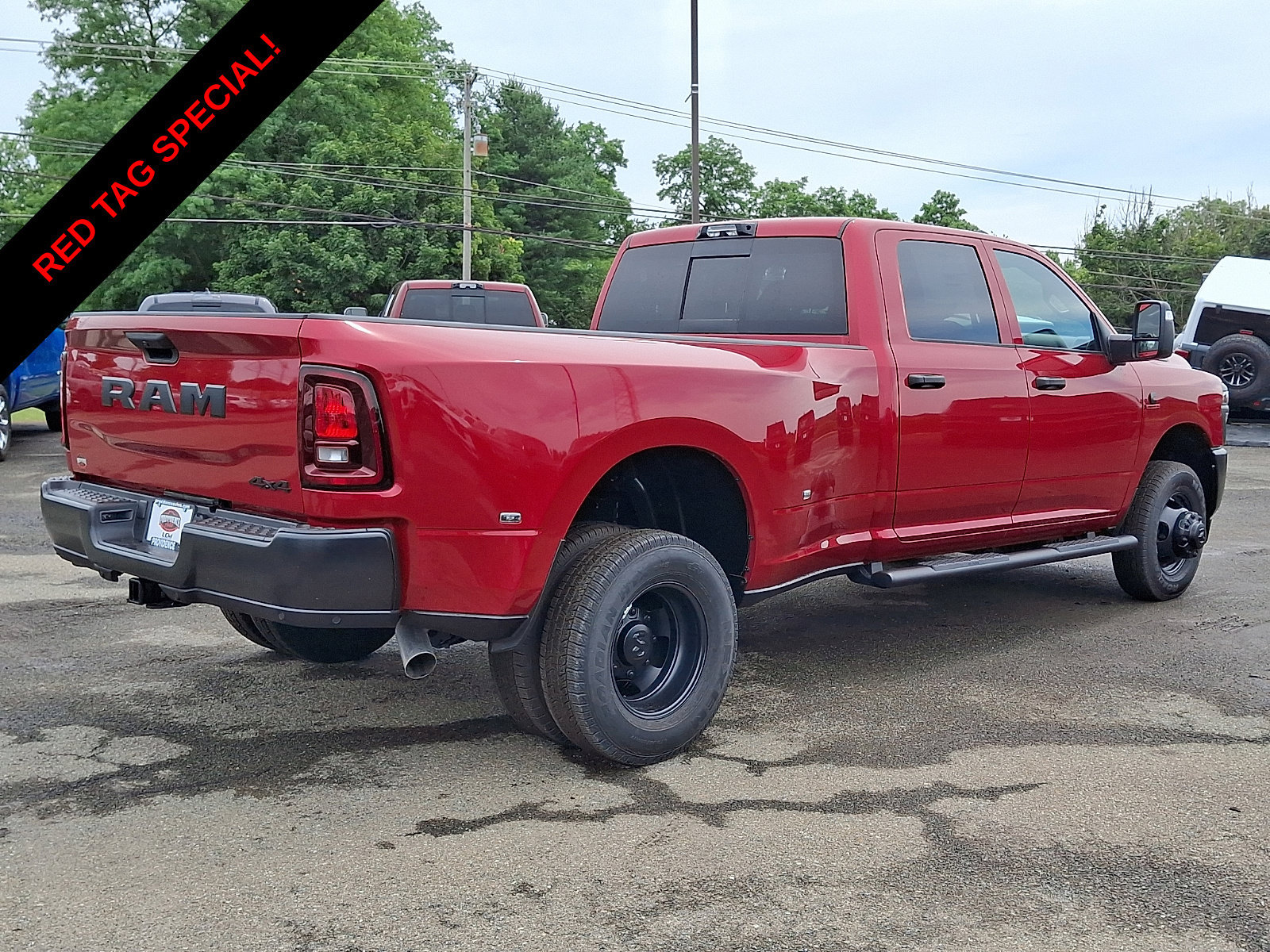 New 2026 RAM 3500 Tradesman AWD/4WD image 4