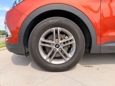 Used 2017 Hyundai Santa Fe Sport FWD image 7