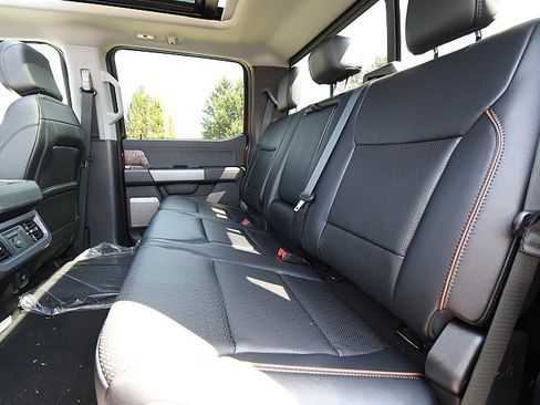 New 2025 Ford F350 Lariat w/ Lariat Ultimate Package image 9