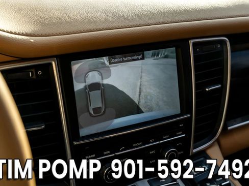 Used 2011 Porsche Panamera S image 22