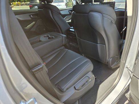 Used 2026 Acura MDX SH-AWD image 19