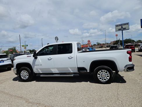 Used 2025 Chevrolet Silverado 2500 LT AWD/4WD image 5