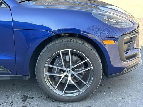 Certified 2026 Porsche Macan image 9