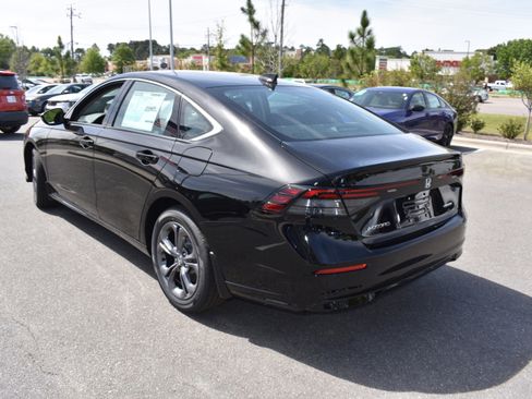New 2026 Honda Accord EX-L image 7