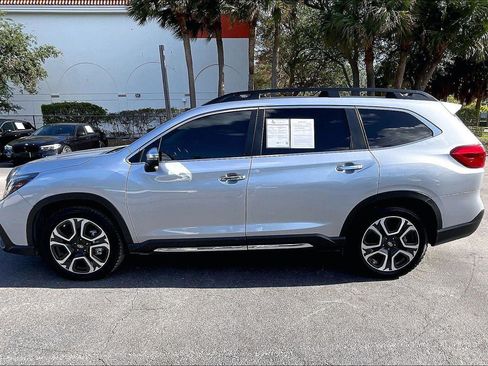Used 2023 Subaru Ascent Touring AWD/4WD image 30