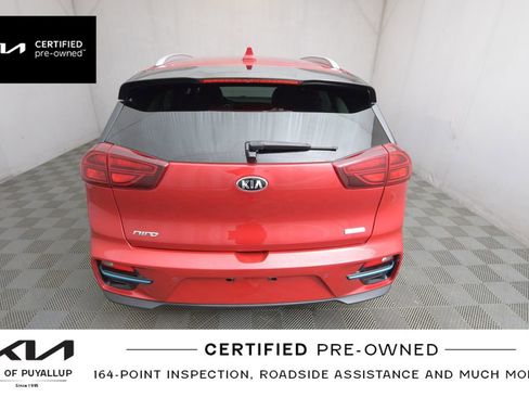 Used 2020 Kia Niro EX Premium w/ Cold Weather Package image 7