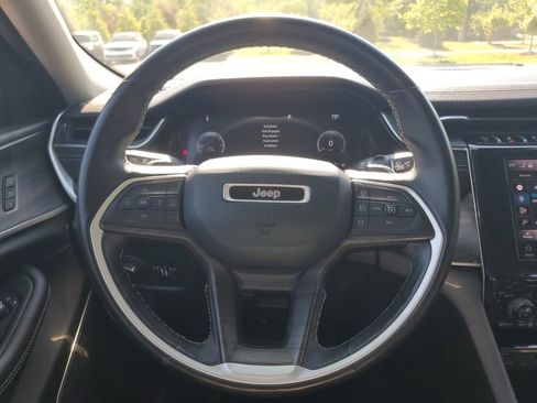 Used 2021 Jeep Grand Cherokee L Limited AWD/4WD image 29