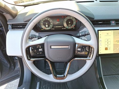 New 2026 Land Rover Range Rover Velar S image 11