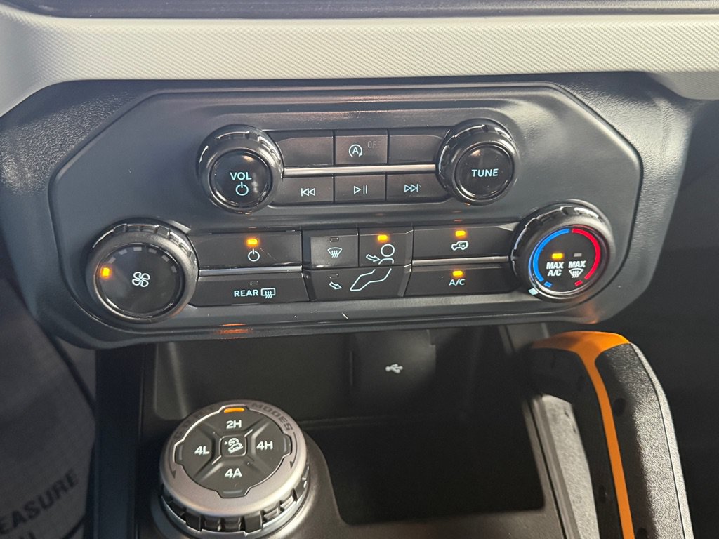 Used 2022 Ford Bronco Badlands AWD/4WD image 14
