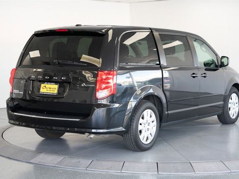 Used 2014 Dodge Grand Caravan SE w/ Quick Order Package 29E SE image 7