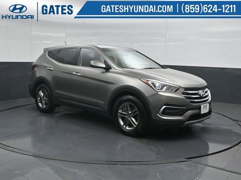 Used 2018 Hyundai Santa Fe Sport FWD image 4