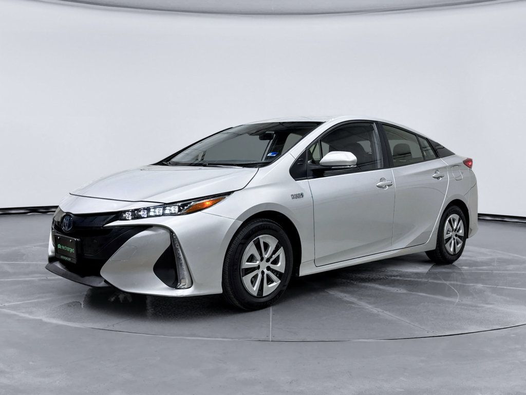 Used 2022 Toyota Prius Prime XLE FWD image 1