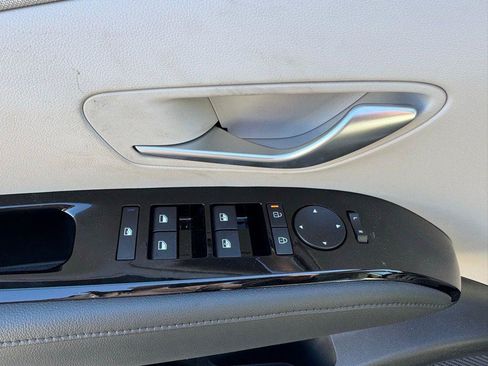 New 2025 Hyundai Tucson Limited AWD/4WD image 15