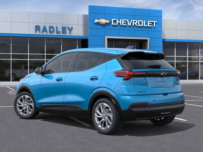 New 2027 Chevrolet Bolt LT w/ Comfort Package