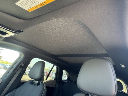 New 2026 Mercedes-Benz EQE 320 4MATIC SUV image 21