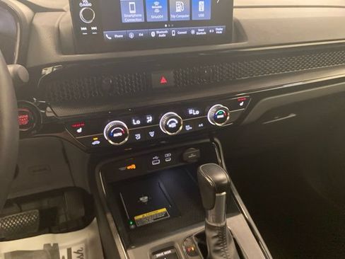 Used 2025 Honda CR-V EX-L image 12