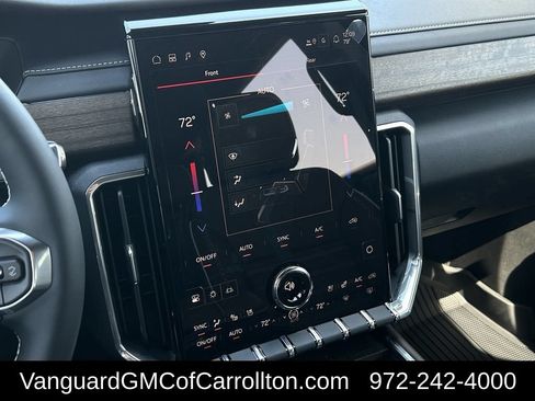 New 2026 GMC Acadia Denali Ultimate w/ LPO, Floor Liner Package AWD/4WD image 15