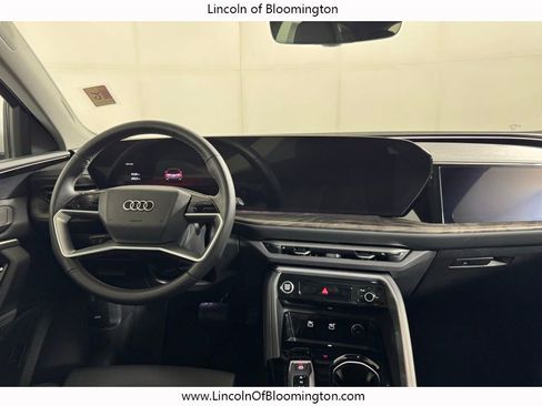 Used 2025 Audi Q5 Prestige AWD/4WD image 19