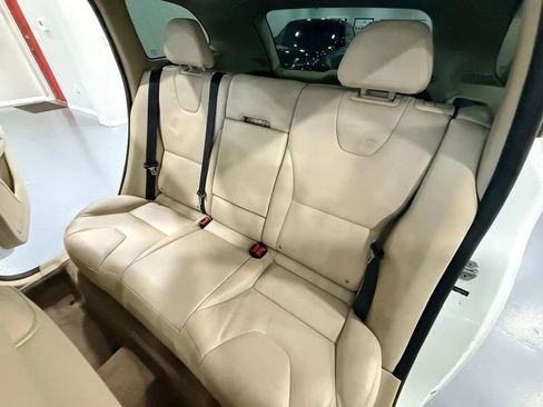 Used 2015 Volvo XC60 T5 Premier FWD image 11