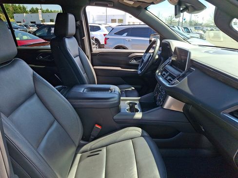 Used 2024 Chevrolet Tahoe LT AWD/4WD image 12