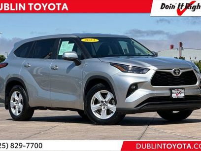 Certified 2023 Toyota Highlander LE