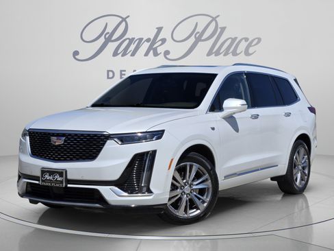 Used 2022 Cadillac XT6 Premium Luxury w/ Platinum Package FWD image 1