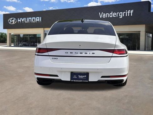 Used 2026 Genesis G90 3.5T Prestige image 9