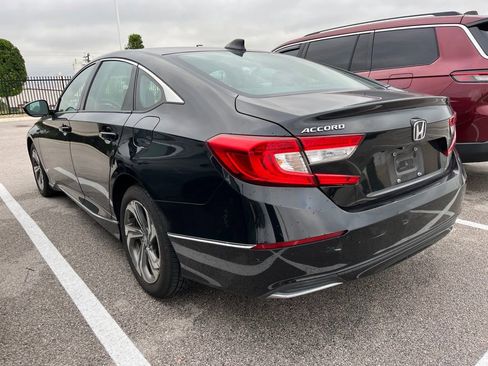 Certified 2019 Honda Accord EX image 4