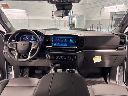 New 2026 Chevrolet Silverado 1500 LT Trail Boss w/ LT Trail Boss Premium Package AWD/4WD image 38